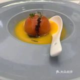 中午的时候过去要提前定位，否则可能没有位置