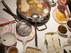 -八合里牛肉火锅(上海世茂广场店)