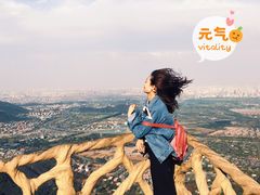 -鬼笑石后山停车场