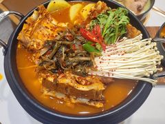 土豆脊骨汤-豚妈妈汤饭·部队锅(南京东路店)