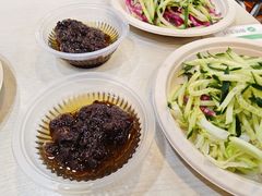 -黑八私房老北京炸酱面