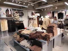 -杭州湖滨银泰in77