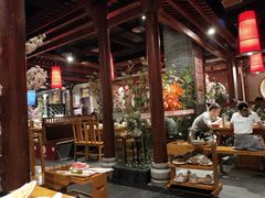 大堂-一斗火锅·招财羊毛肚(泰吉滨江店)