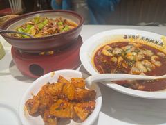 -渝是乎酸菜鱼(龙旗购物中心店)