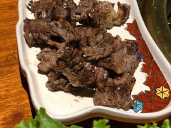 -肉魁屋·烧肉·烧鸟·酒场(高新店)