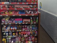 -全家便利店(愚园店)