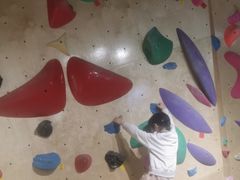 -ROCKPLUS攀岩馆(环宇城店)