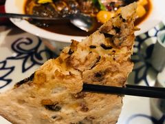麦卢锅盔-卢大鲜鱼头捞饭(美利广场店)