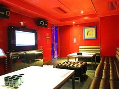 -百威KTV(恒福路店)