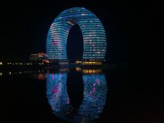 -湖州太湖旅游度假区-月亮广场