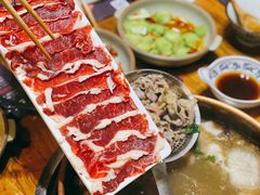 吊龙-牛村来人潮汕牛肉火锅(西单店)