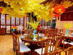 大堂-那家老院子东北菜·饺子·小鸡炖蘑菇(艳华街店)