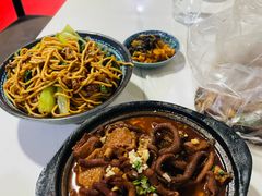 -老秦盖浇饭鸭子饭(回音必小区店)