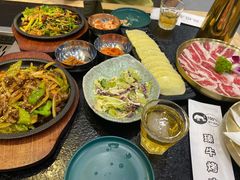 -臻牛烤肉