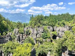 -梭布垭石林景区