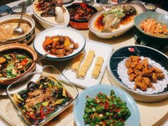 -八府香鸭·啫啫煲(华山路店)