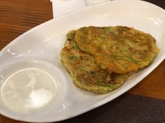 西葫芦饼配酸奶-TUK土耳其餐厅·下午茶(卢湾店)