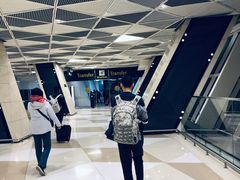 -盖达尔·阿利耶夫国际机场
