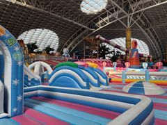 -天山海世界·米立方