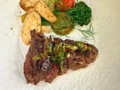 -LESCEDARS Brasserie Bistro香柏树