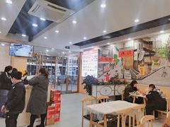 -江城燕子大排档(江汉路步行街店)