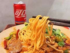 -方铲铲·成都板凳面(滨江银泰店)