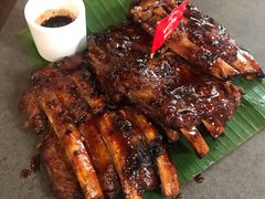 BBQ猪肋排-Naughty Nuri’s Phuket