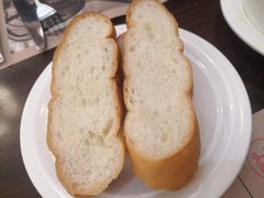 奶油葡国鸡套餐面包-东海咖啡馆
