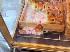 -昆明冠生园·蛋糕·面包(南强街店)