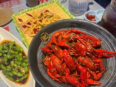 -肥肥虾庄·金牌油焖大虾(杨园滨江时代walk店)