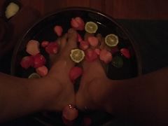 -迪瓦娜按摩和水疗中心