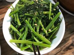 -民间瓦缸煨汤館(嵩山路店)