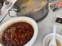 -肥仔文澳门猪骨煲(南京西路店)