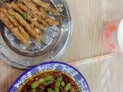 -江城燕子大排档(江汉路步行街店)