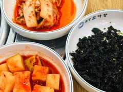 小菜-元堂脊骨土豆汤(明洞1号店)