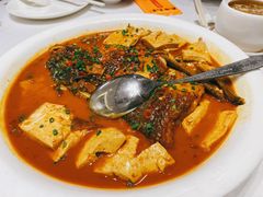 乾隆鱼头烧豆腐-乾隆美食·本帮菜(黄河路店)