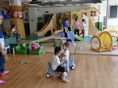 -乐融婴幼儿成长中心(四季青校区)