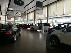 -上汽大众4S店(上海冠松店)
