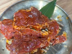 -汉城烤肉·黑金冠(华山路店)