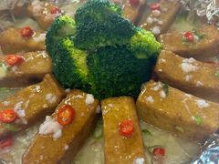 -白鹿苑蒙餐(鄂温克宾馆店)