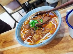 红烧牛肉粉-湖嗦·湖南米粉(世纪金源燕莎店)