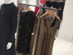 -优衣库(苏州天虹CCMall石路店)