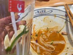 -陇上秦轩西安biangbiang面(朝龙汇店)