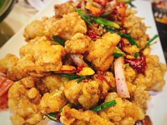 -虾弄弄海派小龙虾·牛羊蝎子火锅