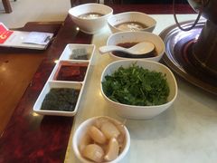 -满旗楼 北京烤鸭·涮羊肉火锅(武昌店)