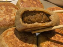 -清真吴记门钉肉饼·喜多利