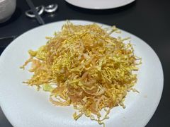 -鲜入唯煮·港式海鲜牛肉火锅(金宝街店)
