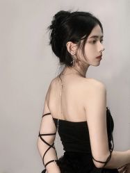 -TOP HAIR SALON