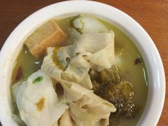 -周鱼小馆石锅酸菜鱼(活力汇店)