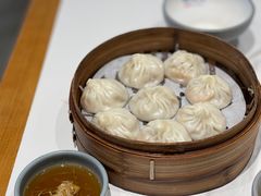 -馋三尺蟹粉小笼(人民广场店)